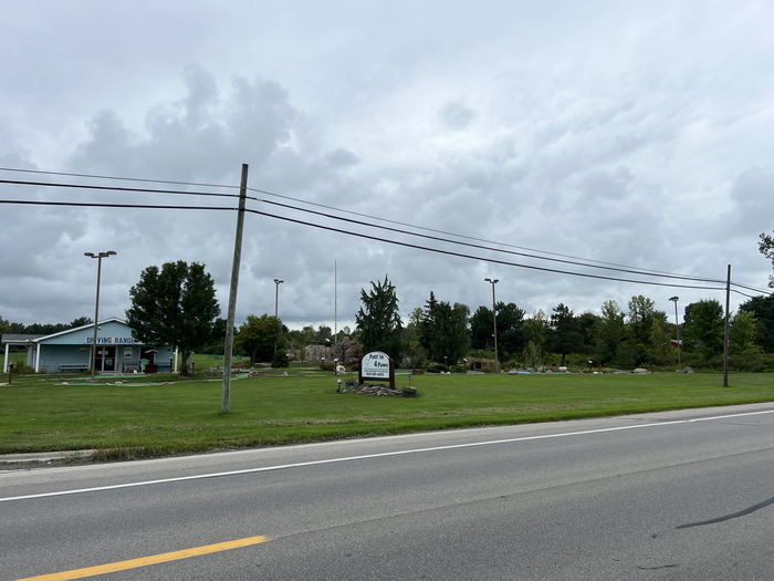 Puttin 4 Paws - Sept 10Th 2023 (newer photo)